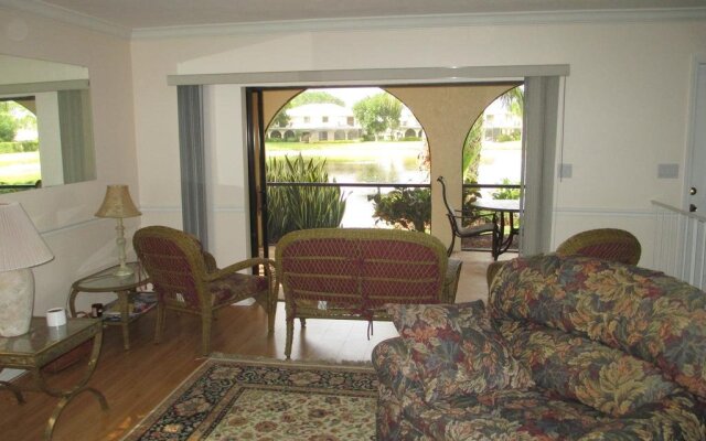 Bonita Springs Townhouse