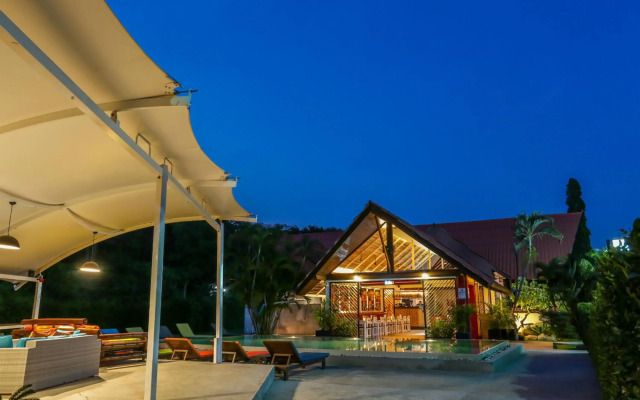 Naiharn Beach Resort