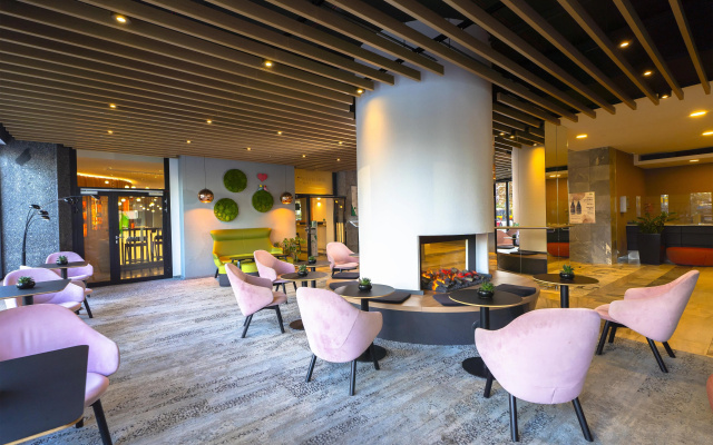 Metropol Hotel