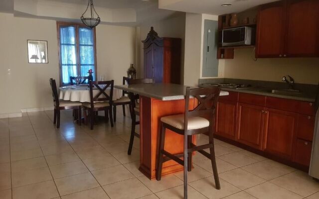 Los Altos Apartments & Studios