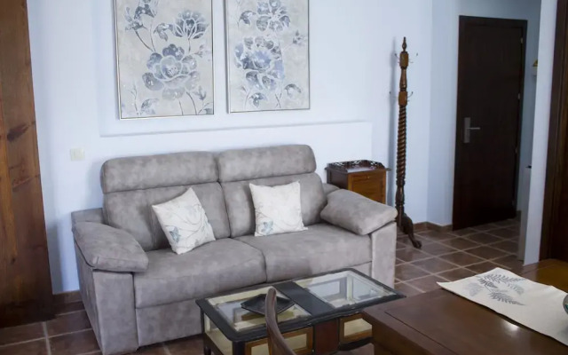 Alojamientos Victoria S.L.