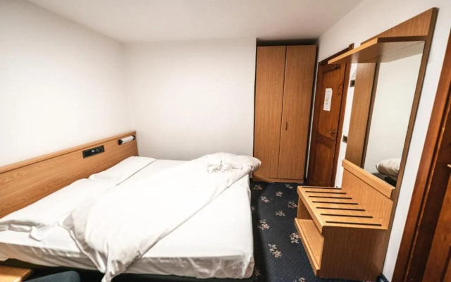 Hotel Renzi