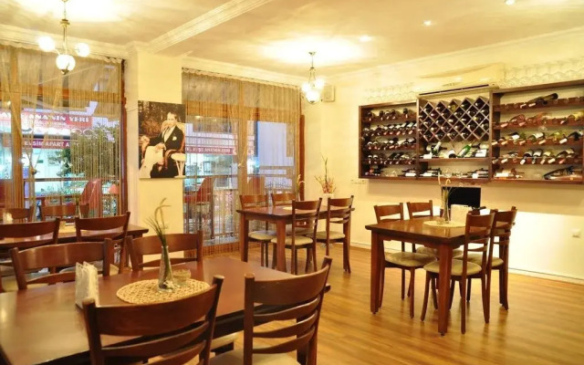Feron Hotel