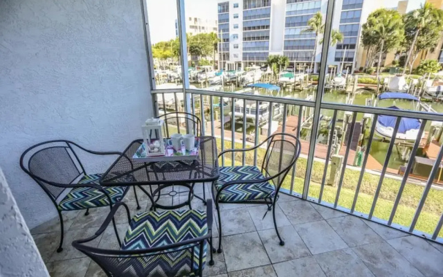 Royal Pelican Condominiums