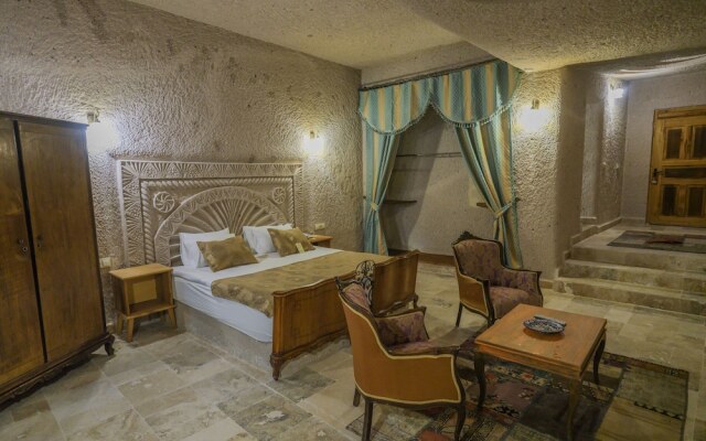 Kalsedon Cave Suites