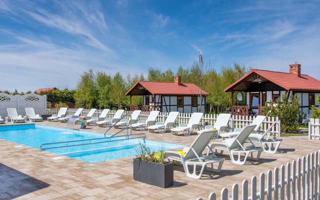 Comfortable apartment with access to the swimming pool, Darlowo