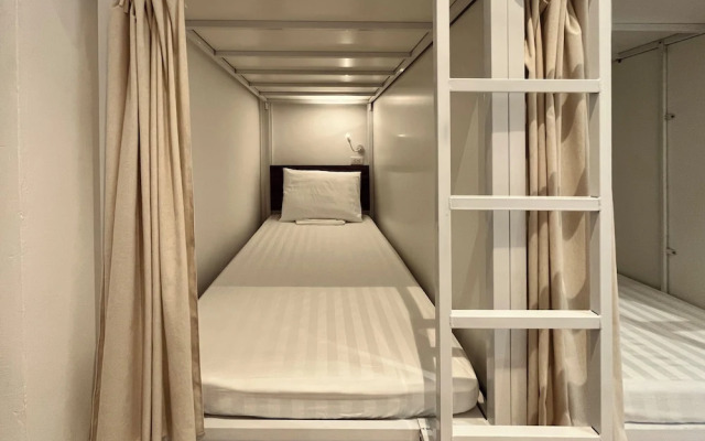 Urban Slumber Hostel