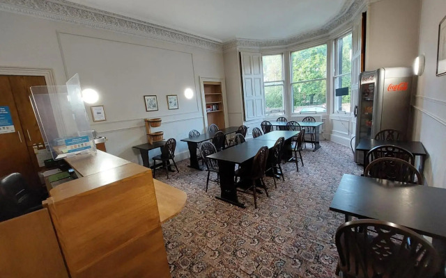 Edinburgh House Hotel