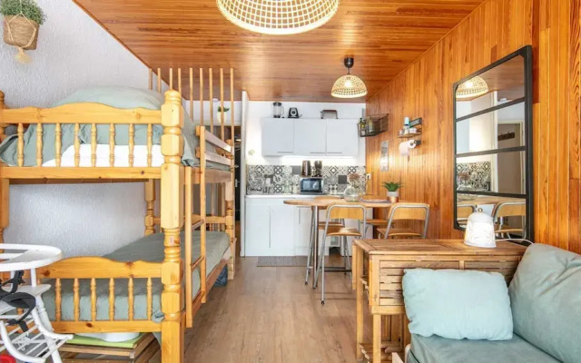 Peaceful Stay With Mountain View