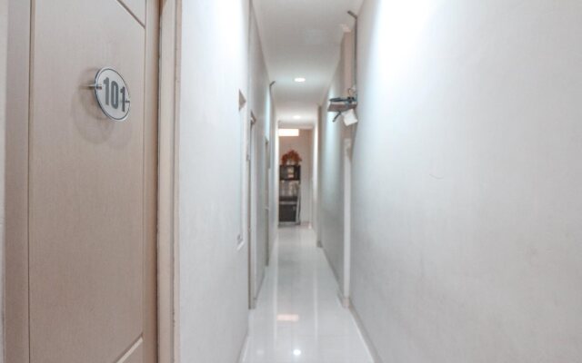 OYO 383 Env Residence