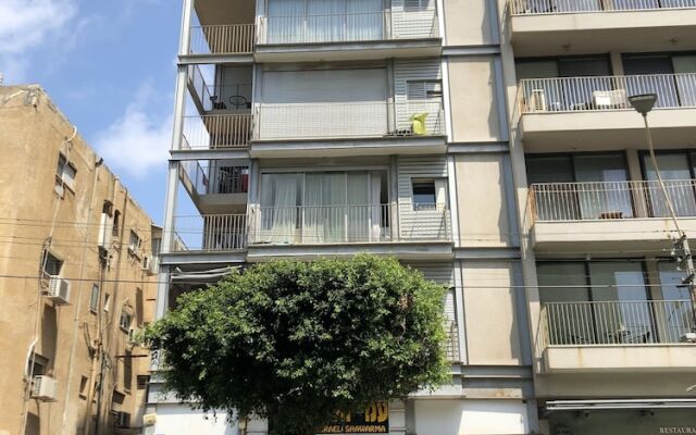 Ben Yehuda Bograshov Beach Apartments