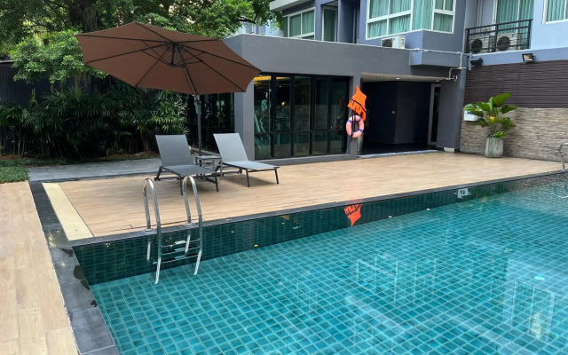 Arize Hotel Sukhumvit