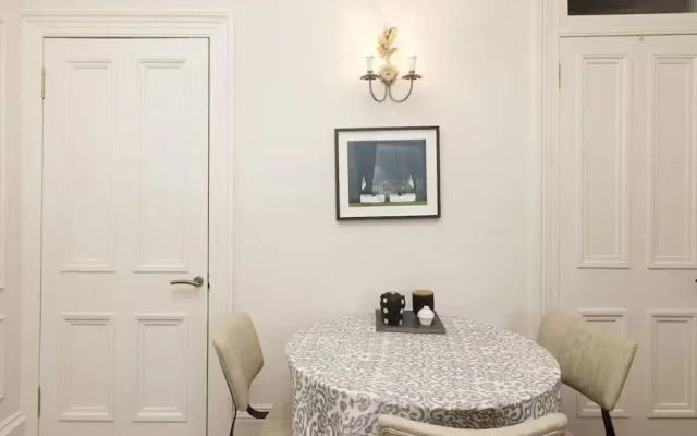 JOIVY Stylish 2bed Flat Near Calton Hill