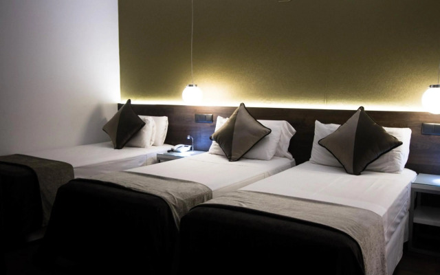 Hotel Moderno Barcelona