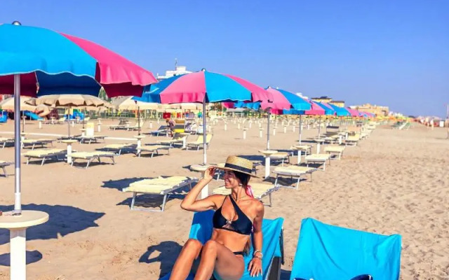 You & Me Beach Hotel
