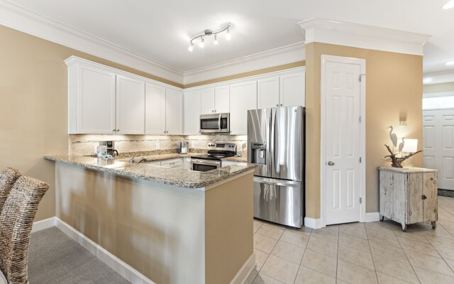 Peninsula Links B102