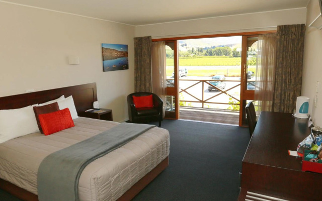 Harvest Hotel