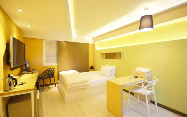 Daegu Seongseo Owall Hotel