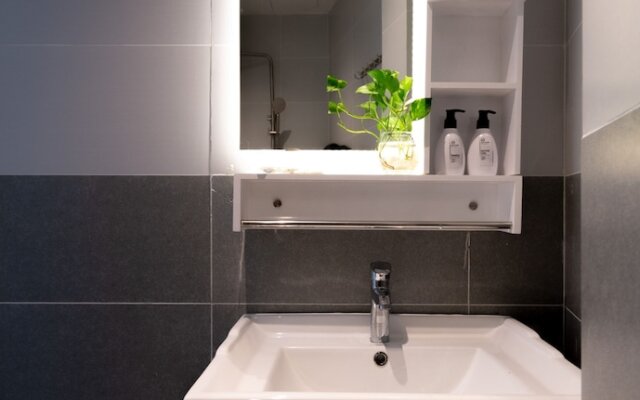 HAPPYHOMES 102 Luxury Bui Vien Apartment