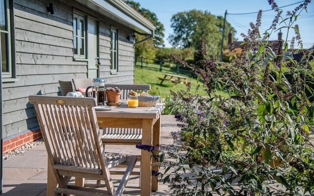 Hill Stables, Ufford