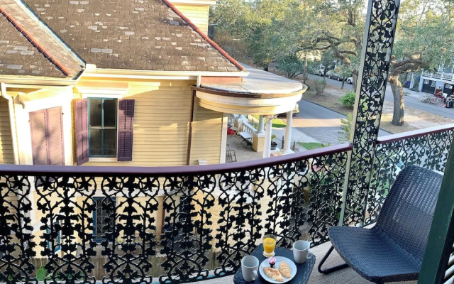 French Quarter Lanaux Mansion B & B