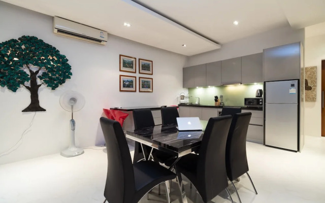 Villa Paradesa by Lofty