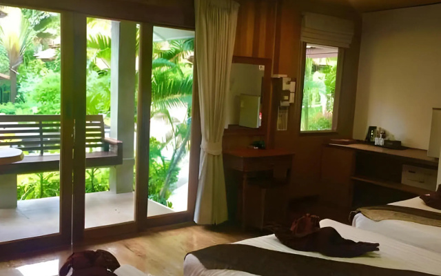 Blue Diamond Resort