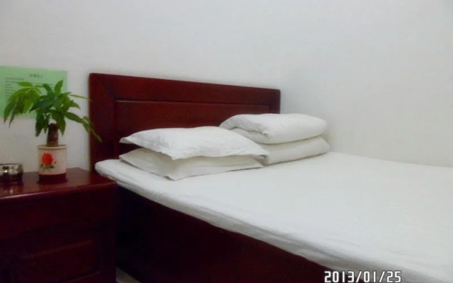 Yijia Hotel