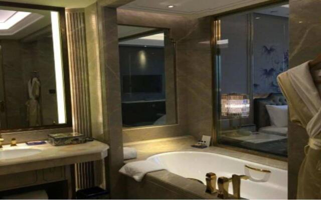 Wanda Reign Chengdu