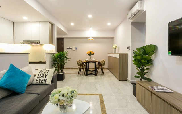 The Milky Way River Gate Apartment