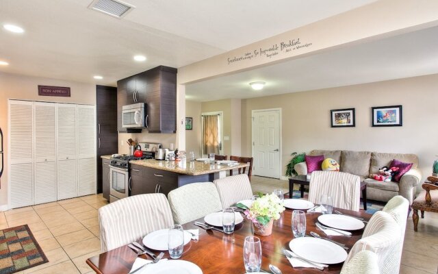 Atlantis - 4 Br Home