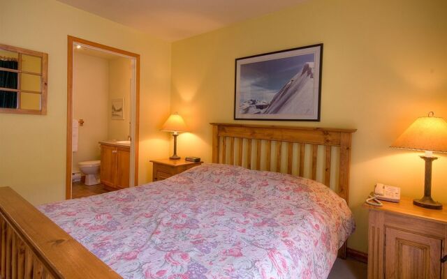 Haut-Bois by Tremblant Sunstar