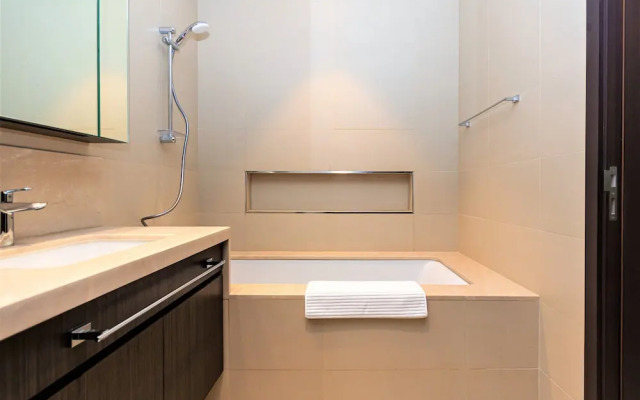 Amazing Stay in Downtown Views