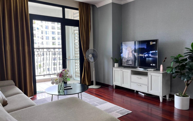 Vinhomes Royal City Luxury Apartment 3 Br