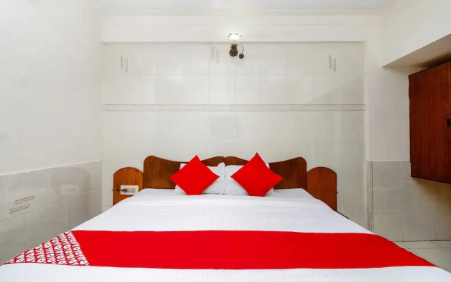 OYO 33399 Hotel Alwin