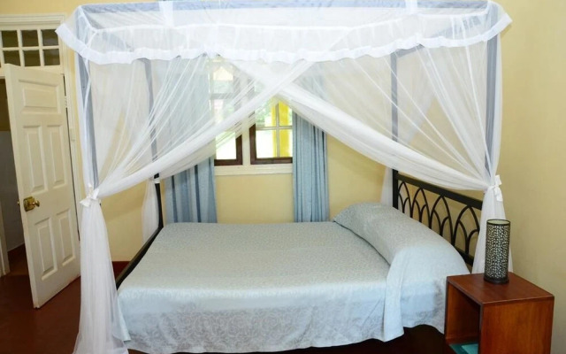 Country Inn Masindi