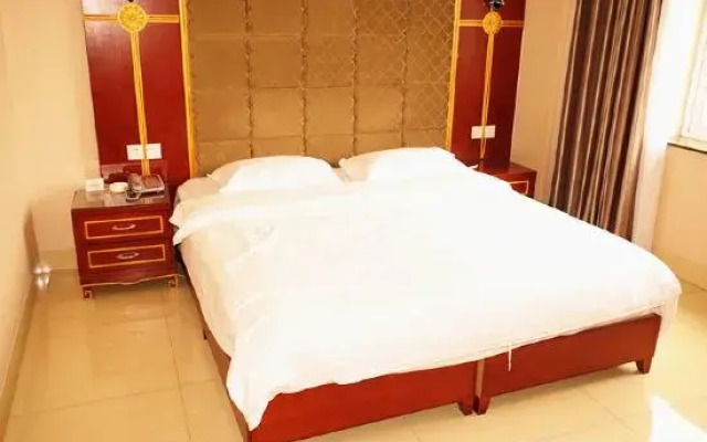 Donggang Yuyun Hotel