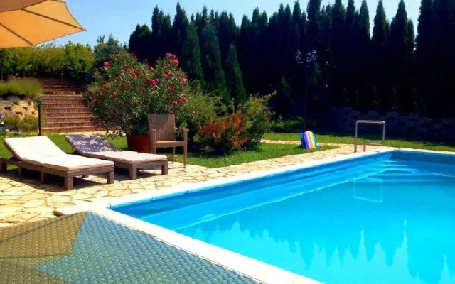 Bella Vendégház Palkonya