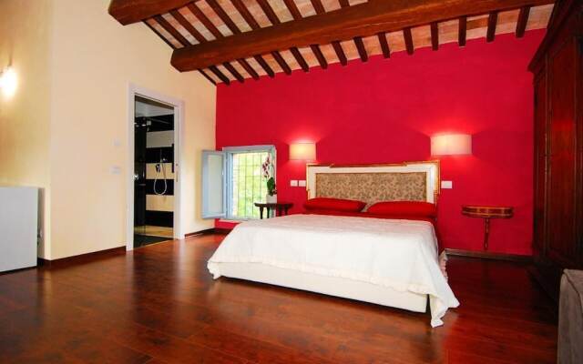 Amaranth House Rooms and Apartments