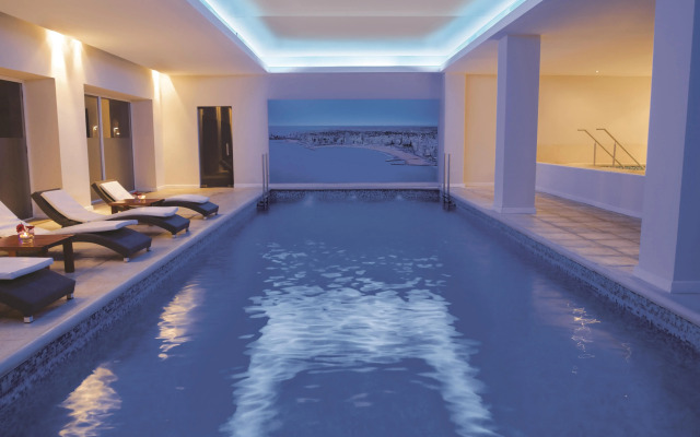 NH Gran Hotel Provincial