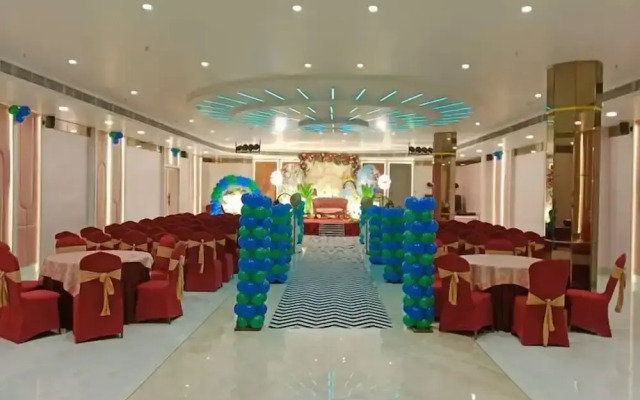 Hotel Radhika Regency