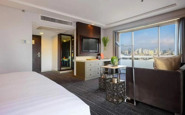 Midas Hotel & Casino