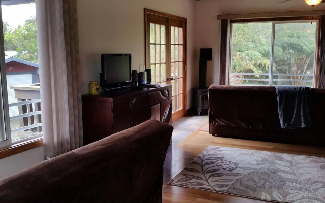 Volcano Acres Ranch B&B