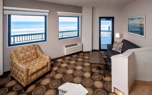 Holiday Inn New Smyrna Beach