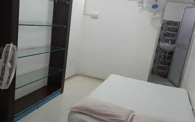 OYO HOME 93217 Atithi Geust House