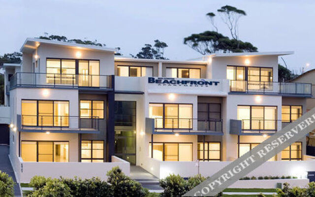 Mollymook Luxury Beachfront Apartment 3