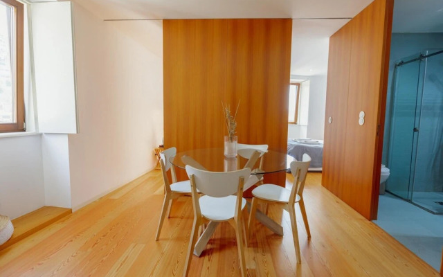 Riverview Apartment by Homing