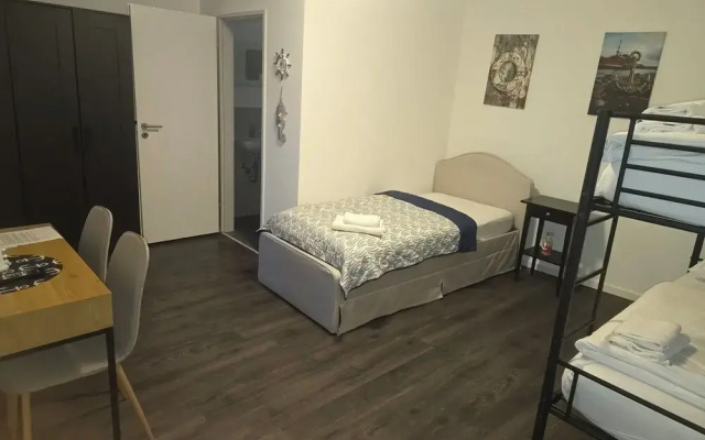 Seehafen Hostel