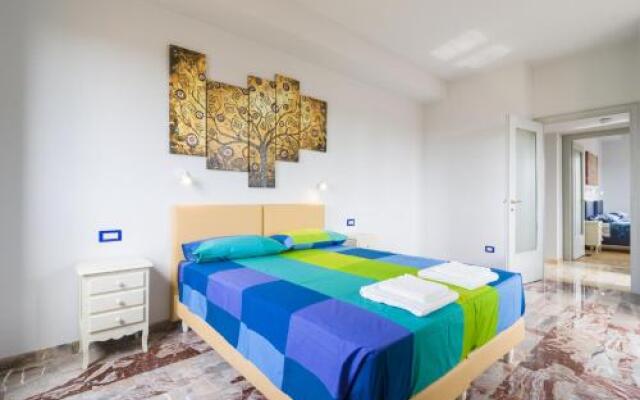 Regina Giovanna Flat