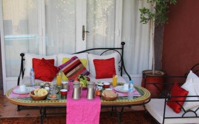 Palm Auberge